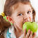 ¿COMER MANZANAS LIMPIA LOS DIENTES?